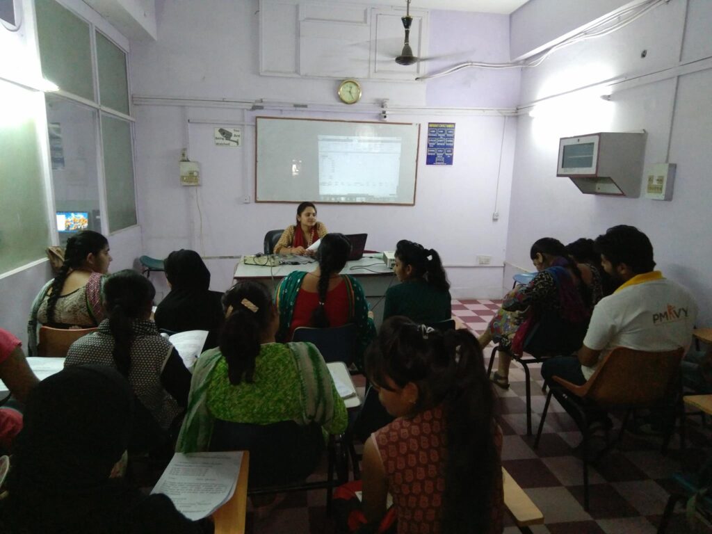 53016145_2185732024807078_2966011583194464256_n