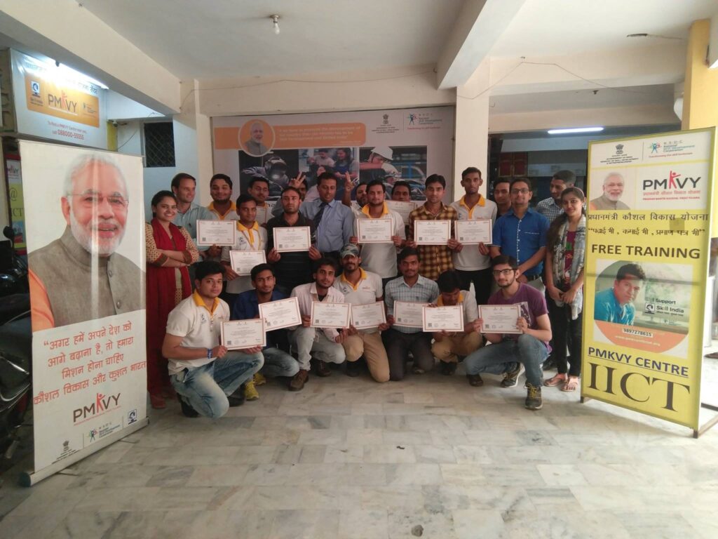 53453698_2185731714807109_5980459114608721920_n (1)